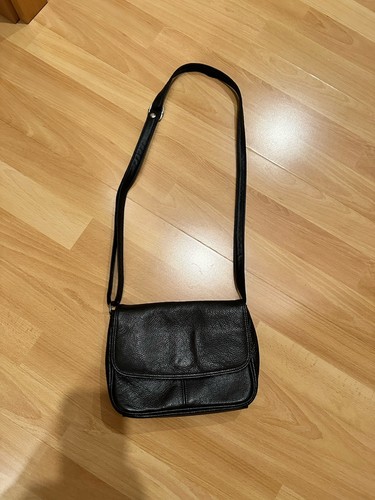 Schöne schwarze handtasche - schöne,